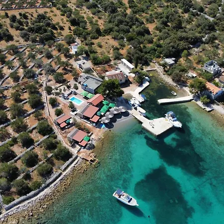 キャンプ場 House Sofia Bain Island Of Zuit Kornati *